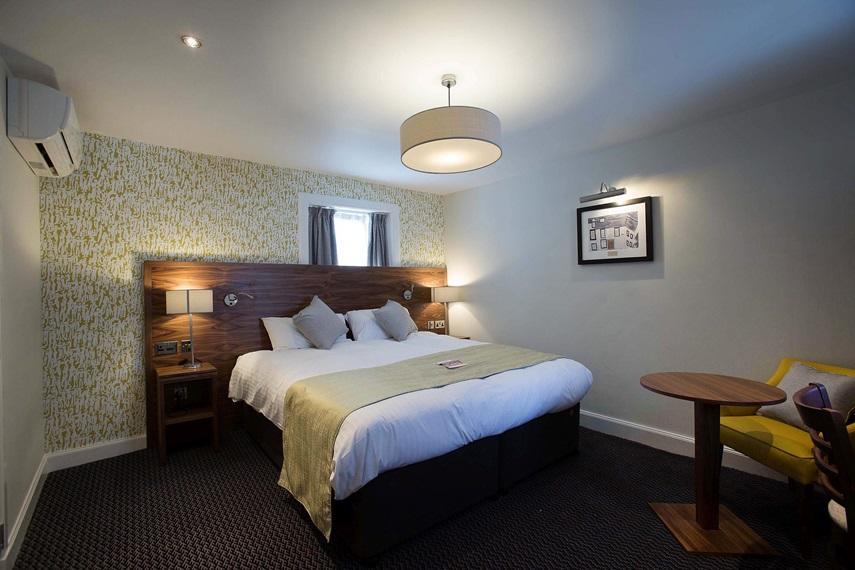 Hotel The Cross Keys Peebles Habitación foto